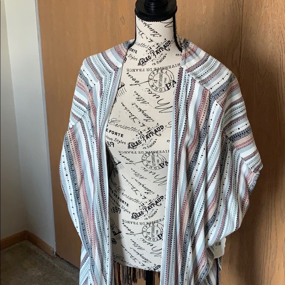 NWT Altar’d State Kimono - Picture 2 of 4